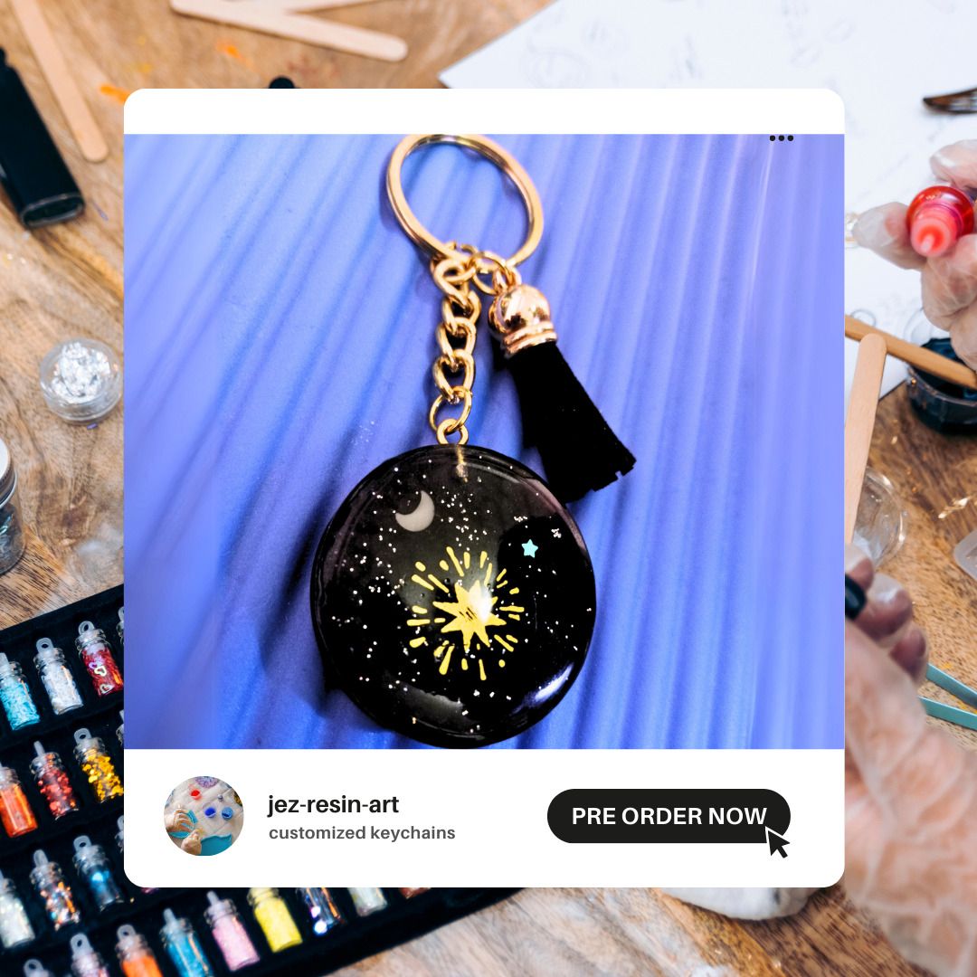 Round Keychains Black Theme Custom Handmade Personalized Gifts Affordable Resin Art Birthday Wedding Corporate Gifts Unique Keychains