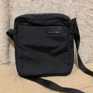 Samsonite sling bag