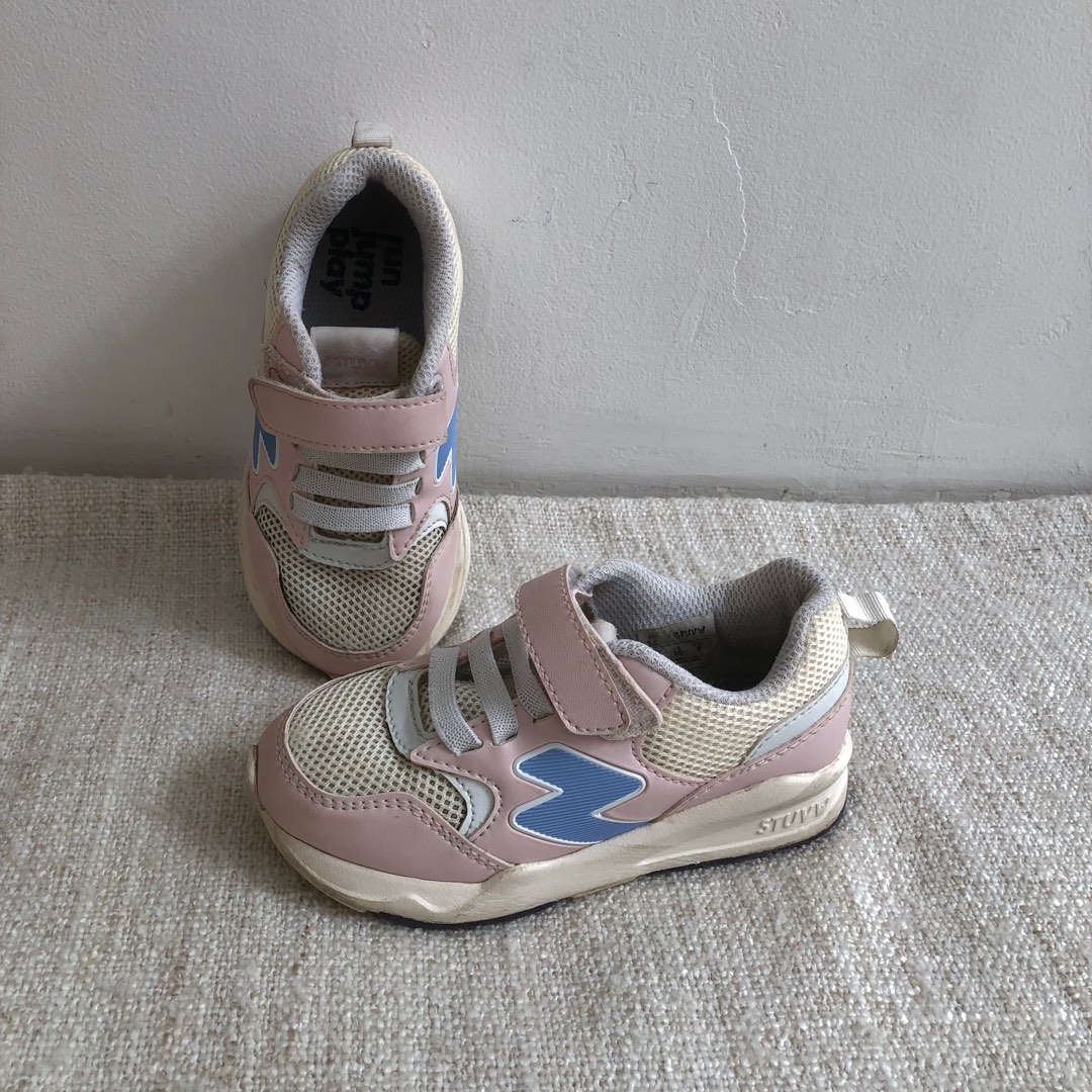 Sepatu anak Stuv wear pink, size 27
