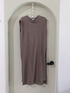 (Category: ) located in . Submitted by rnr-preloved (Listing ID 1310568707, Image 1). Description: .