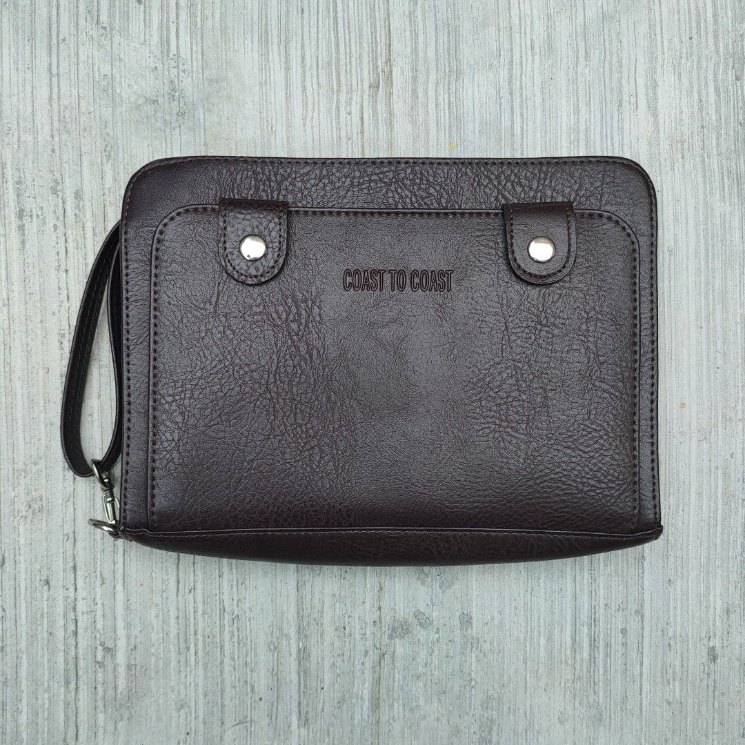 Size M Coast to Coast PU Leather Clutch Bag