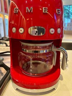SMEG Drip Coffee Machine Red