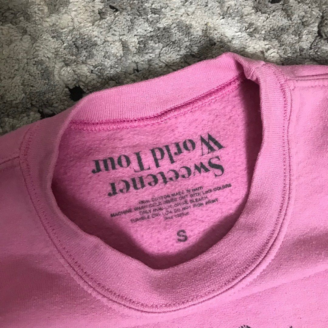 Ariana grande concert sweatshirt 2025