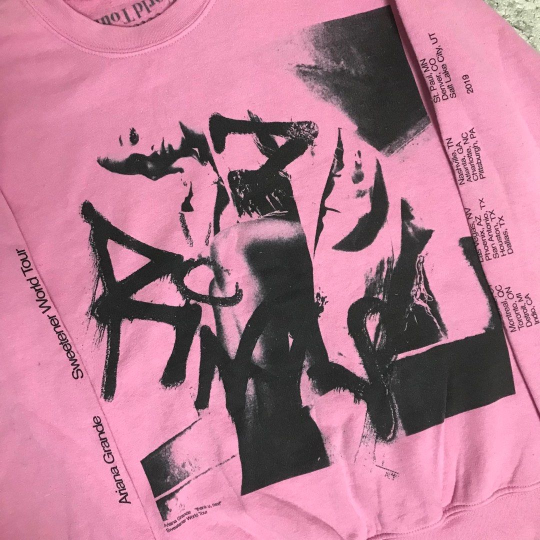 Ariana grande concert sweatshirt outlet
