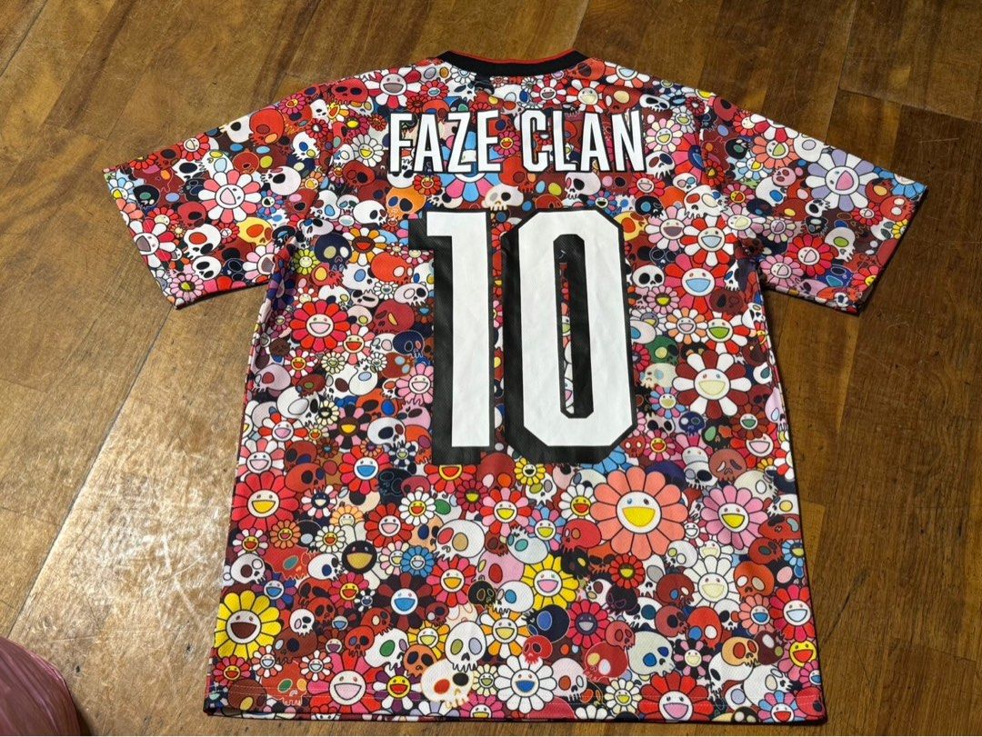 Takashi Murakami x Faze Clan, 他的時尚, 上衣與西裝, T恤