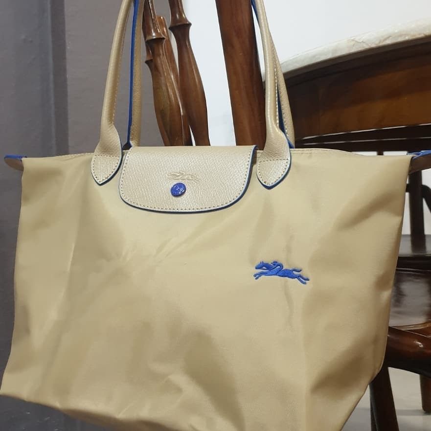 Longchamp tan color hotsell