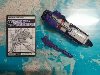 The Transformers G1 1980s Vintage ASTROTRAIN Loose Toy with ORIGINAL Instruction Manual