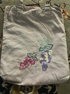 (Category: ) located in . Submitted by huda1501 (Listing ID 1310499935, Image 1). Description: .