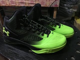 Under Armour E24 Clutch Fit - Neon Green