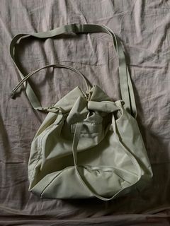 Uniqlo Bucket Bag