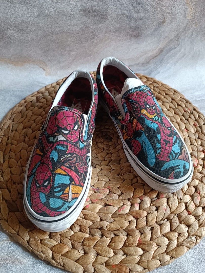 Sepatu vans marvel spider man cheap