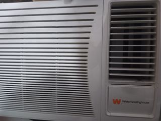 White Westinghouse Aircon - 1hp