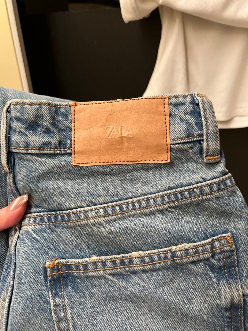 Zara Straight Cut Jeans (Category: Jeans) located in Cavite. Submitted by stylecache (Listing ID 1310546329, Image 3). Description: Before you make an offer, please read: • All item pics are right here. No need for pics of me wearing them, please! • Prices are usually firm, set low with love for my own preloved pieces, unless stated otherwise. • Items are flawless unless I say otherwise/shown in pics. • I’m 5’5” and fit into XS-S sizes. • Reasons