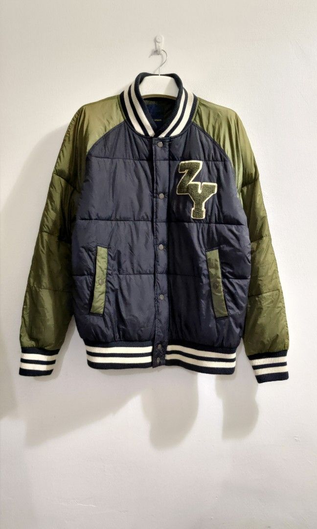 Zara Young Puffer Jacket. Varsity Jacket saiz dewasa Men s Fashion Coats Jackets and Outerwear on Carousell