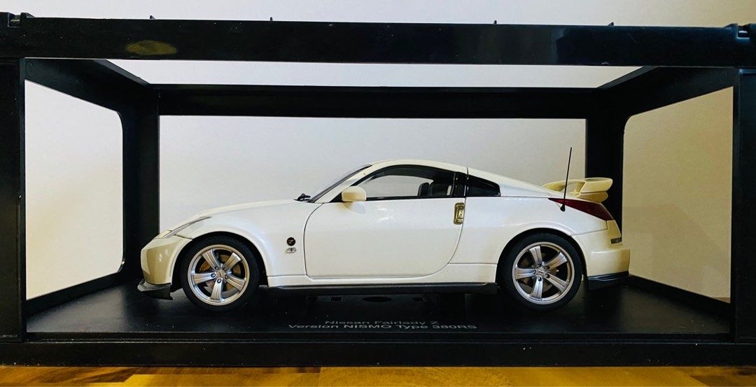 1/18 AUTOart Nissan Fairlady Z Version Nismo Type 380RS in White