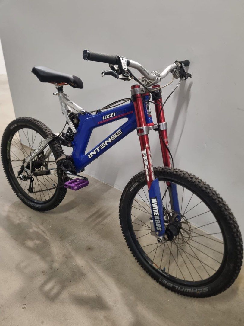 1998 Intense Uzzi DH with white brothers fork