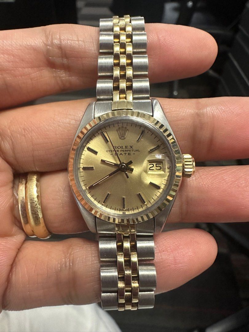 !!! AUTHENTIC!!! ROLEX OYSTER PERPETUAL TWO TONE (Category: Luxury Watches) located in Bacoor. Submitted by momandkids (Listing ID 1310646360, Image 1). Description: Two Tone 26mm Inclusion: Yourtime receipt presentation box.