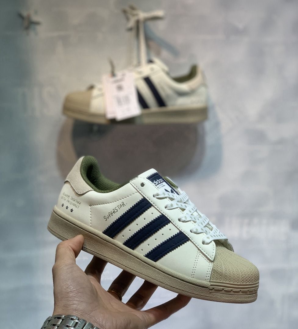 Adidas originals 44 best sale