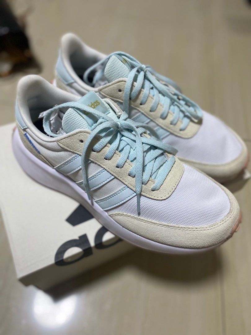 ADIDAS RUN 70s SALE (Category: Sneakers) located in Calamba. Submitted by aleynskyy (Listing ID 1310808275, Image 3). Description: ADIDAS RUN 70s White/Mint ORIG SRP 3,500 Used only twice for walking. Super comfortable as in. Good for long walks. MOP: GCASH SF to be shouldered by buyer .