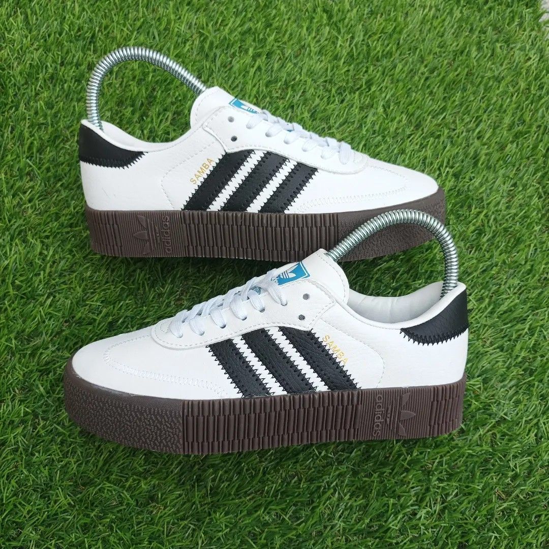 Adidas aq113 on sale