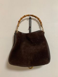 (Category: ) located in . Submitted by shoplikecess (Listing ID 1310714089, Image 1). Description: .