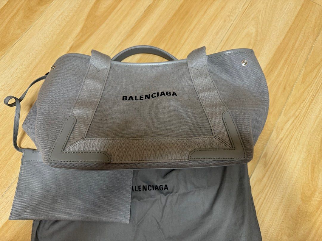 Caba balenciaga online