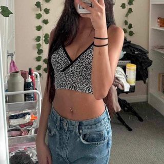 (Category: ) located in . Submitted by prttypieces (Listing ID 1310727638, Image 1). Description: .