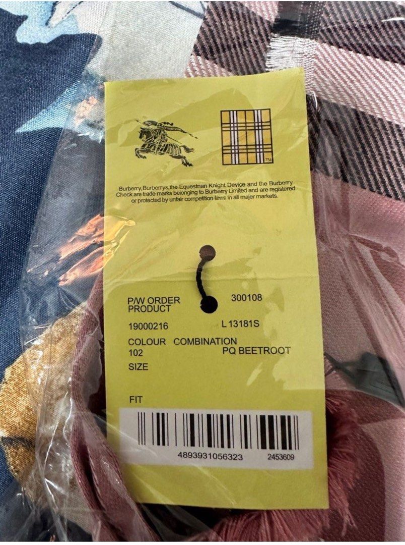 Burberry l13181s best sale