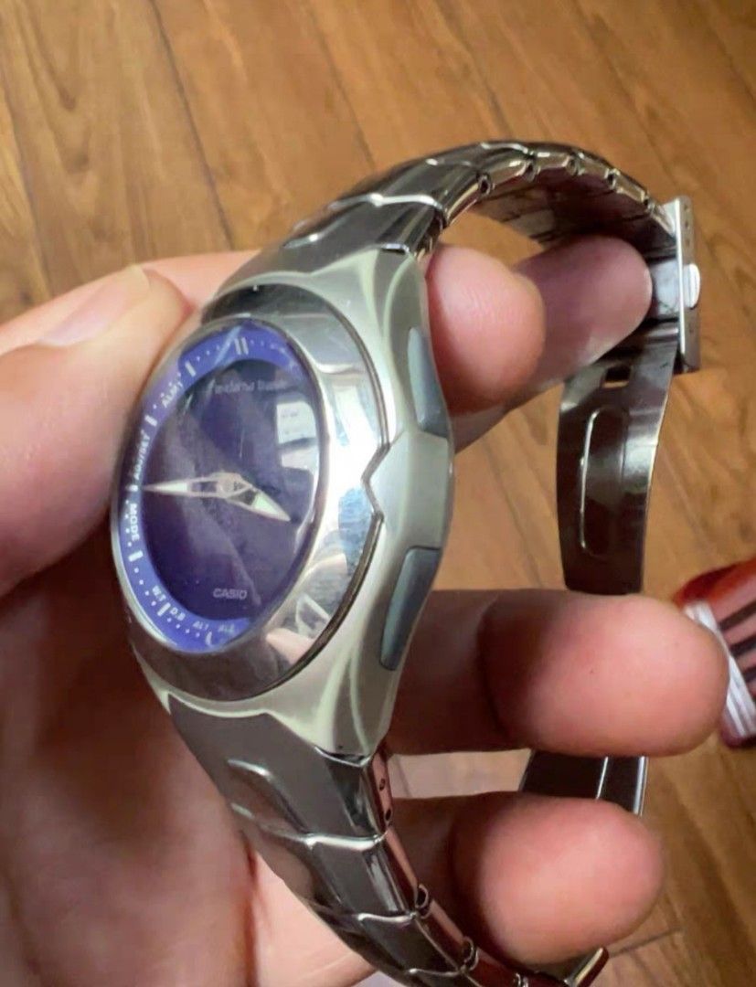 Casio e data bank watch 2025