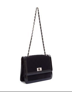 Chanel Chain Shoulder Matrasse logo canvas x patent leather black shoulder bag