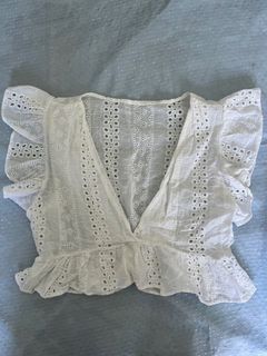 Cute White Eyelet Cropped Top