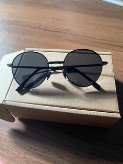 (Category: ) located in . Submitted by elsa_preloved (Listing ID 1310725810, Image 1). Description: .