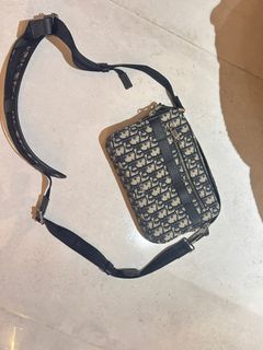 （分類：）位於 。 由 pacysqc 提交（商品編號 1310791928，圖片 1）。簡介： 。