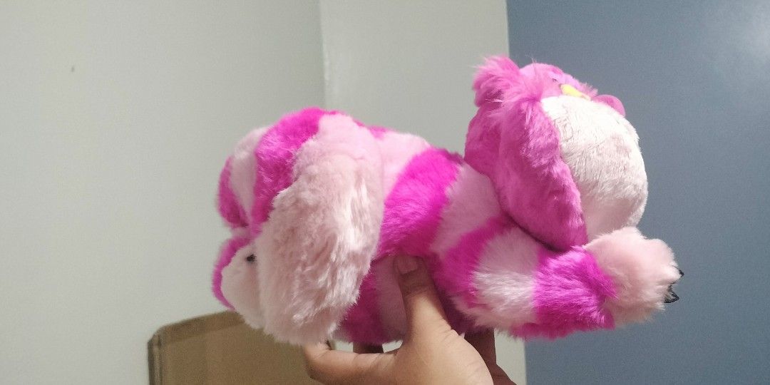 Disney Store Cheshire Cat Plush (Category: Plushies & Soft Toys) located in Manila. Submitted by gorzuzofficial (Listing ID 1310780073, Image 2). Description: Disney Store Cheshire Cat.