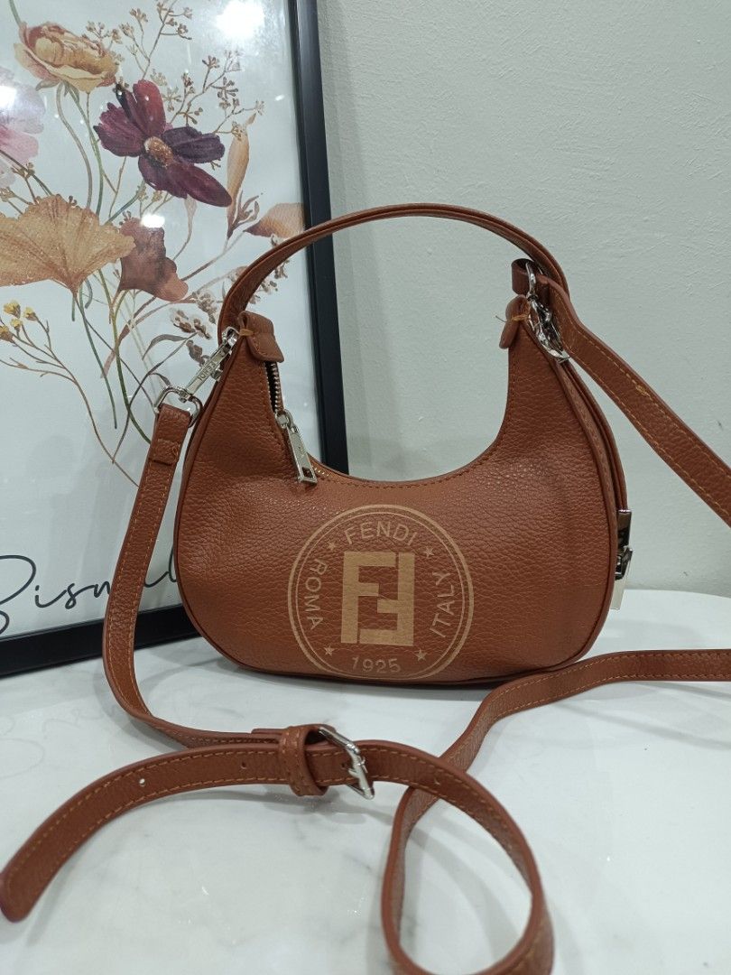 Fendi hobo outlet
