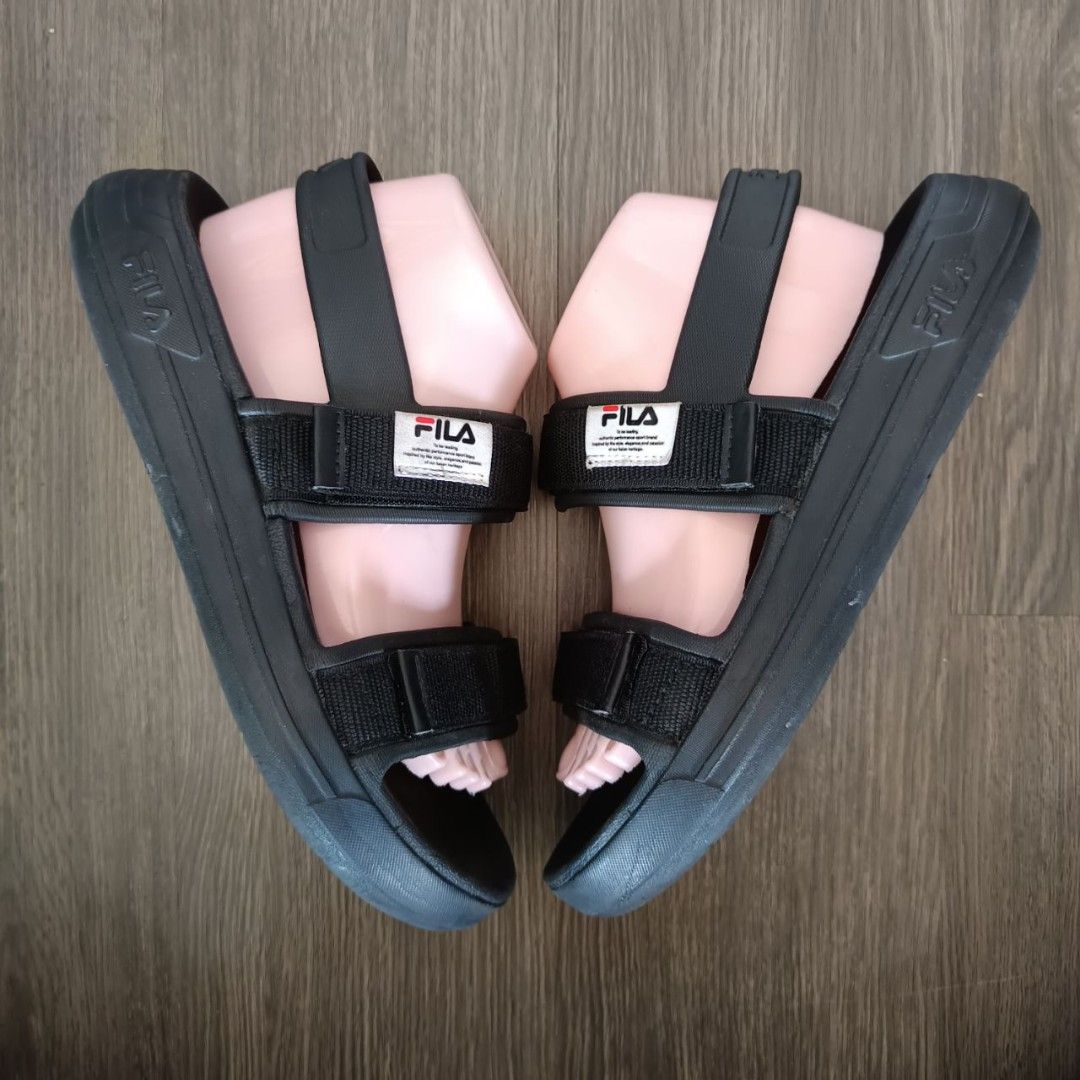 Fila Sandal Black 7UK 26CM RM 90 Men s Fashion Footwear Flipflops and Slides on Carousell