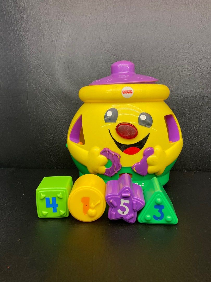 Fisher Price shape sorter (Category: Educational & Learning Toys) located in Mendez-Nunez. Submitted by dollforless (Listing ID 1310648310, Image 2). Description: Working Incomplete.