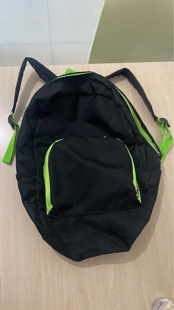 Free Foldable Backpack (Category: Backpacks) located in Mandaluyong City. Submitted by mikoysss (Listing ID 1310725557, Image 2). Description: Lightweight. Free if you buy any 2items in their posted prices. If not, get it for 150.