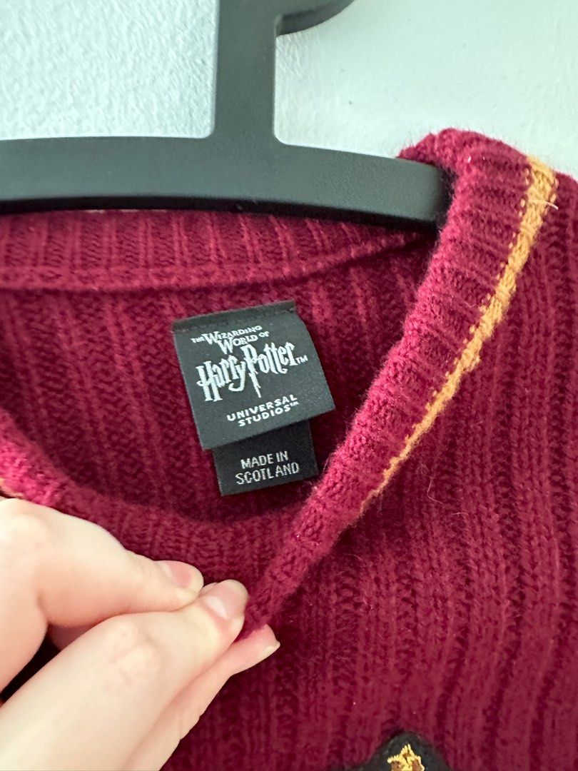 Gryffindor Quidditch Knitted Adult Jumper Women s Fashion Coats Jackets and Outerwear on Carousell