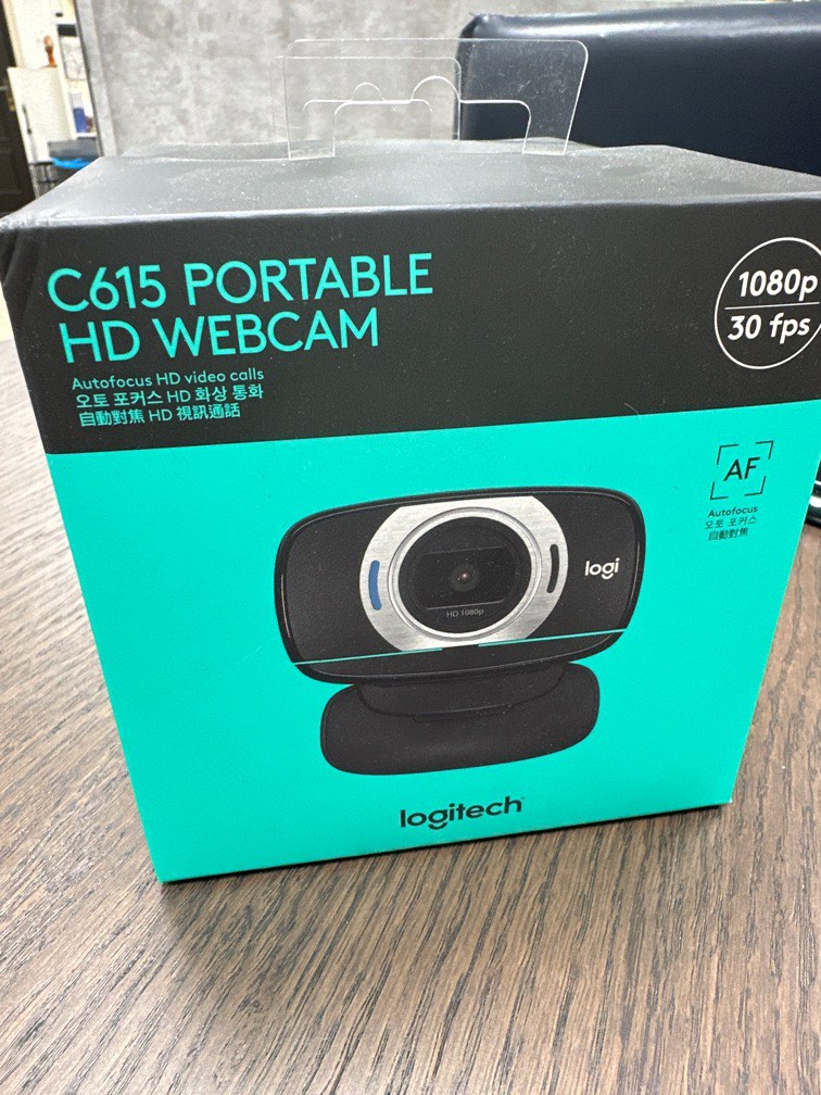Logitech C615 Webcam 網路攝影機 視訊會議 有兩個 1800/個, 電腦及科技產品, 電腦周邊產品, 網路攝影機在旋轉拍賣