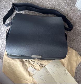 1 000 affordable louis vuitton men bag For Sale Luxury Carousell Malaysia