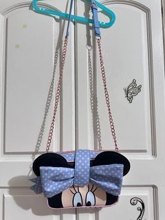 Loungefly Disney Minnie sling bag