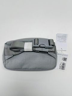 Lululemon Mini Belt Bag -Ripstop (Brand New!) Silver/Vapor
