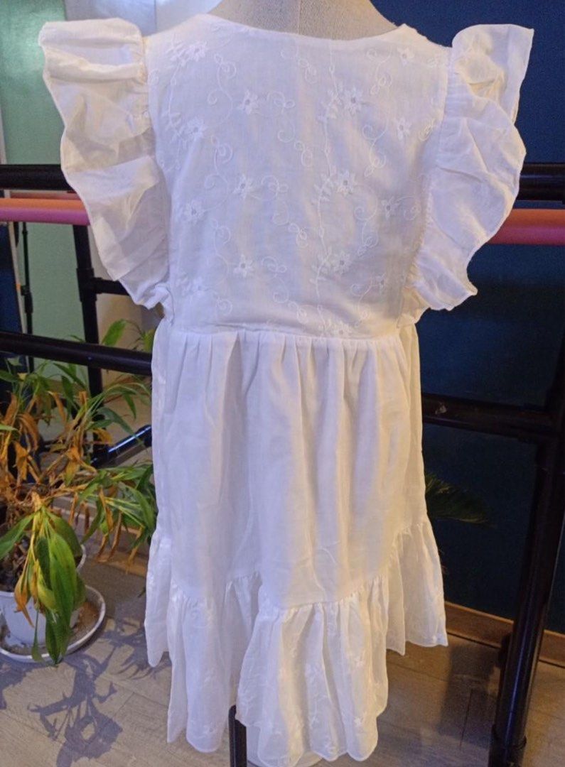 Mango kids dress 5T (Category: Babies & Kids Fashion) located in Makati City. Submitted by jaconcept16 (Listing ID 1310735649, Image 1). Description: .