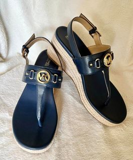 Michael Kors Ashley Wedge Sandals Size 7.5