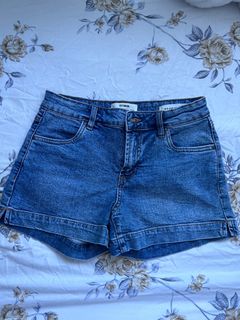 (Category: ) located in . Submitted by bonjove03 (Listing ID 1310682718, Image 1). Description: .
