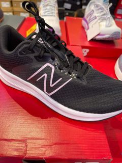 New balance running shoes women