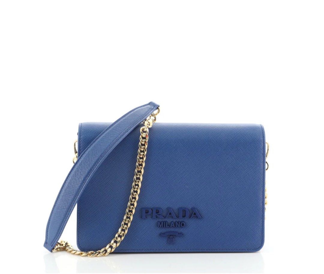 💯ORIGINAL PRADA (Category: Luxury Bags & Wallets) located in Quezon City. Submitted by ashongsstore (Listing ID 1310676194, Image 1). Description: ✨P-R-A-D-A COLLECTION✨ SUPER STEAL PRICE🙈 🇵🇭AVAILABLE🇵🇭 Monochrome Chain Flap Bag Saffiano Leather Small SIZE AND FIT 8”W x 5.5”H x 2”D 20” strap drop.