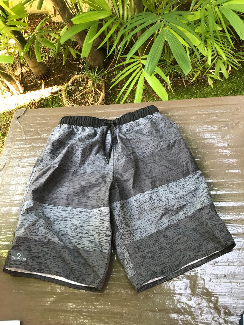 Oxylane Tribod shorts. Size EU S. Seldom use and in good condition