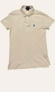 Ralph Lauren Polo Shirt Cream For Women size: small  width: 16 length: 26 9.5/10 color rate excellent condition  no issue